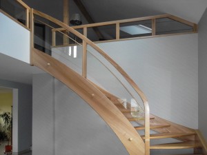 entreprise escalier bois sur mesure spittler menuiserie bois sierentz haut rhin 68 - Nos artisans ont du Talent