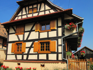 fenetre-volet-maison-sur-mesure-bois-spittler-menuiserie-bois-sierentz-haut-rhin-68---Nos-artisans-ont-du-Talent