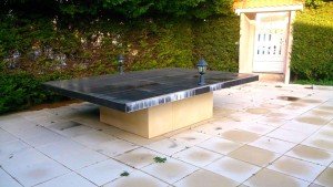 table en beton exterieur